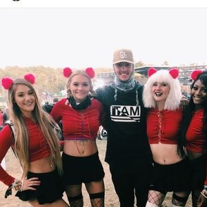 iHeartRaves lace-up cropped hoodie